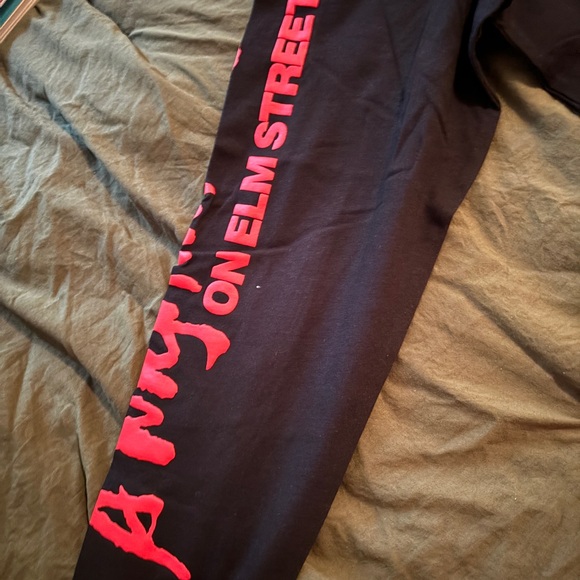 Nightmare on Elm St Long Sleeve Graphic Tee - Picture 3 of 5